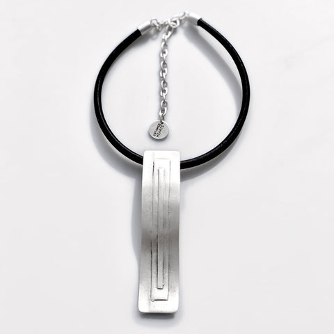 The Flow Necklace